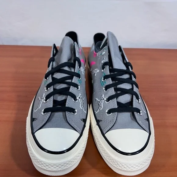 Converse NEW Chuck Taylor 70 Ox Dolphin Gray Unisex Shoe Size 10.5 or 12.5 - Picture 3 of 8